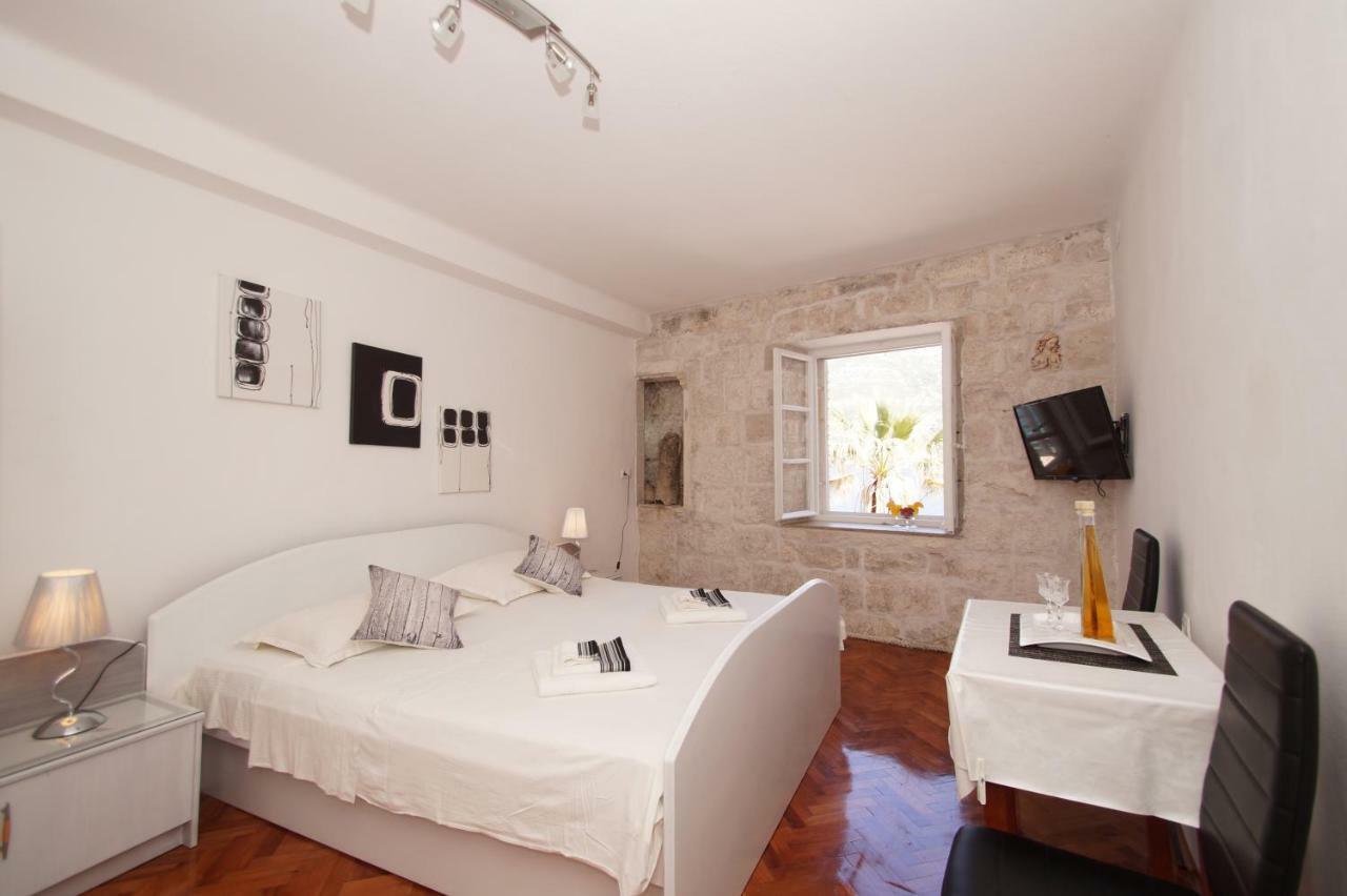 Guest House Holiday Корчула Екстер'єр фото