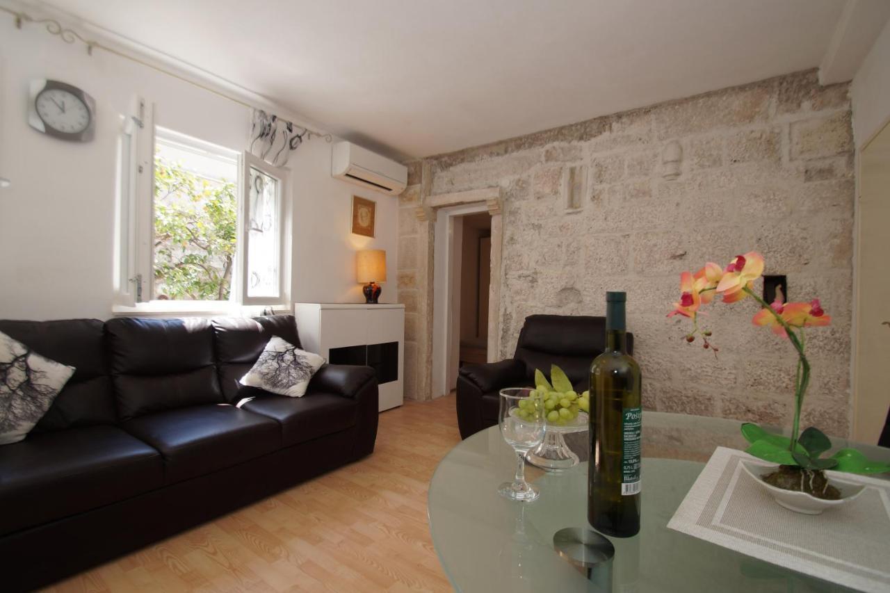 Guest House Holiday Корчула Екстер'єр фото